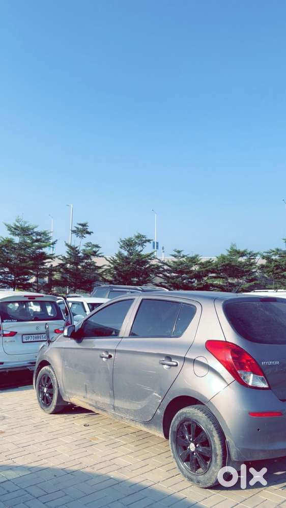 Hyundai I20 Sportz 2012