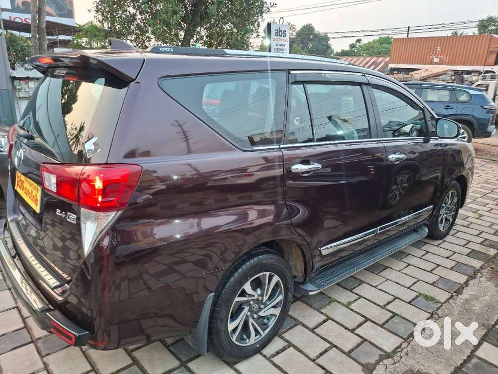 Toyota Innova Crysta [2020-ongoing] 2.4 Gx At 7 Str, 2022