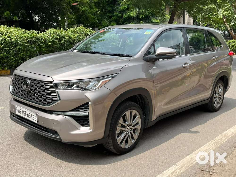 Toyota Innova Hycross 2.0 Zx (o) Hybrid 7 Str, 2025, Electric