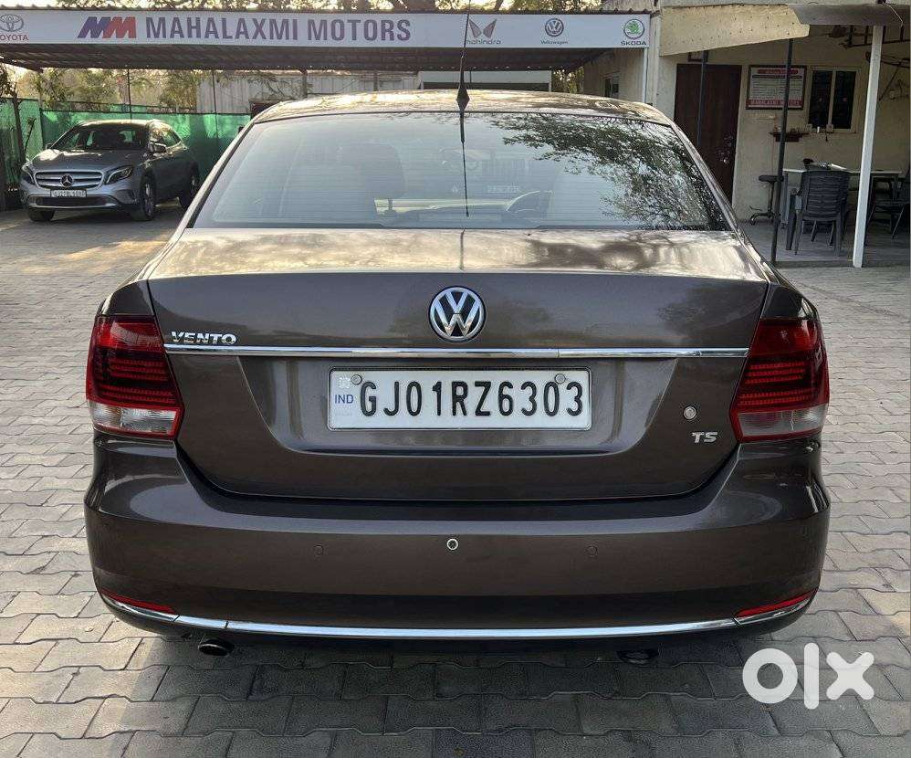 Volkswagen Vento 2010-2013 Petrol Highline At, 2017, Petrol