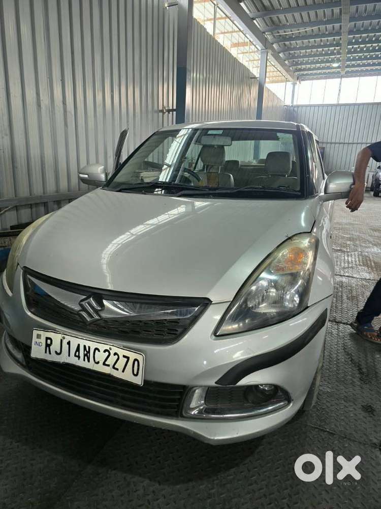 Maruti Suzuki Dzire 1.2 Vxi, 2016