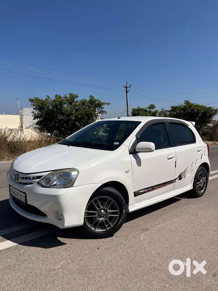 Toyota Etios Liva 2013 Diesel Well Maintained