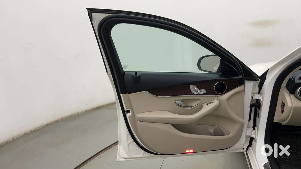 Mercedes-benz C-class C 200 Progressive, 2020, Petrol