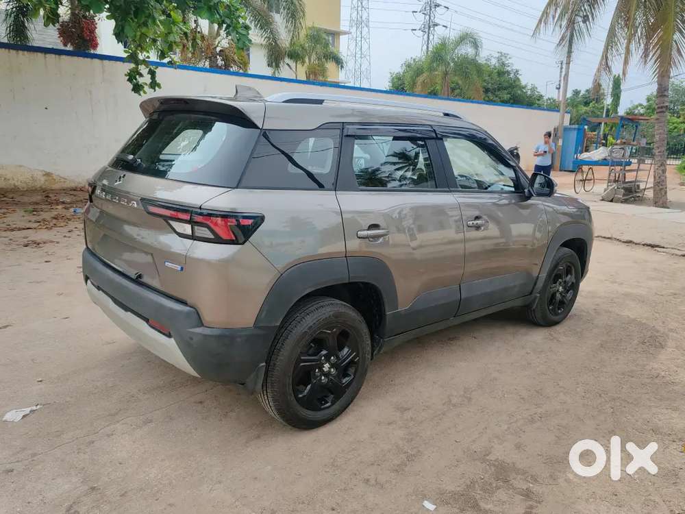 Maruti Brezza Zxi 2025 Automatic