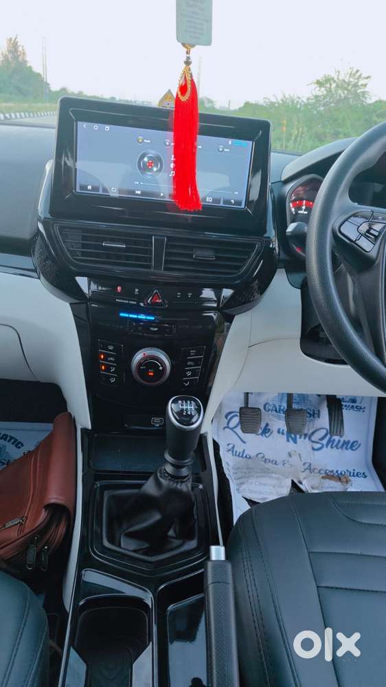 Mahindra Xuv 3xo Ax7l Petrol Mt, 2025, Petrol