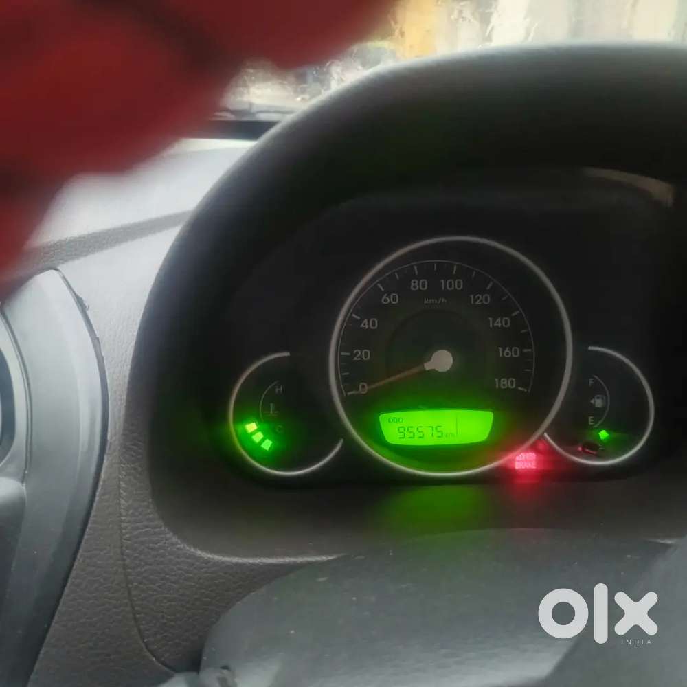 Hyundai Eon Sportz 2012