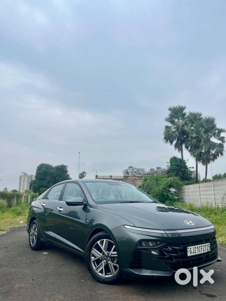 Hyundai Verna Sx Petrol At, 2025, Petrol