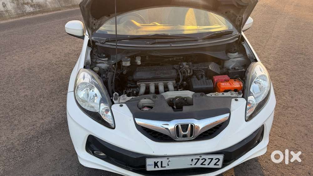 Honda Brio Petrol Manual 2012