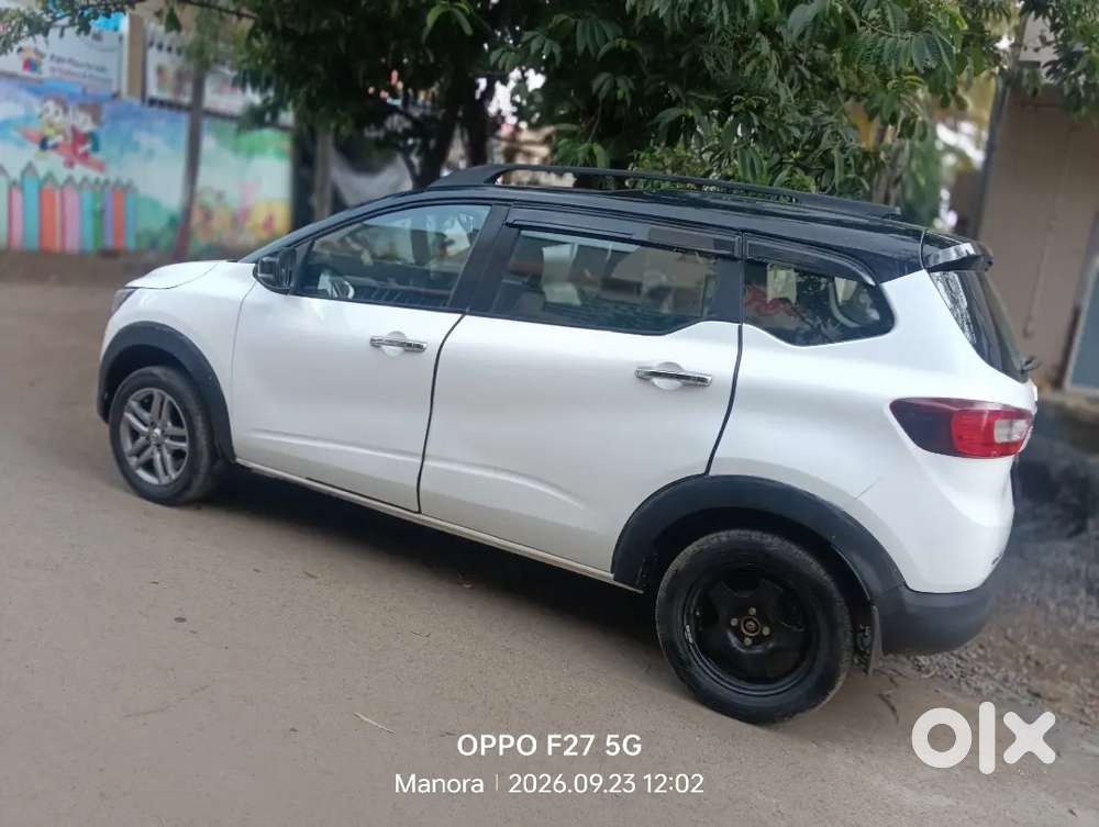Renault Triber 1.0 Rxz Petrol Manual 2024