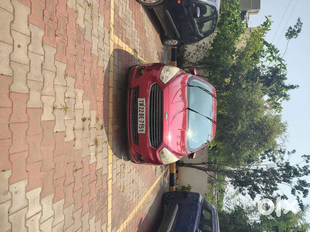 Ford Figo_titanium Petrol_2016 Model_1st Owner