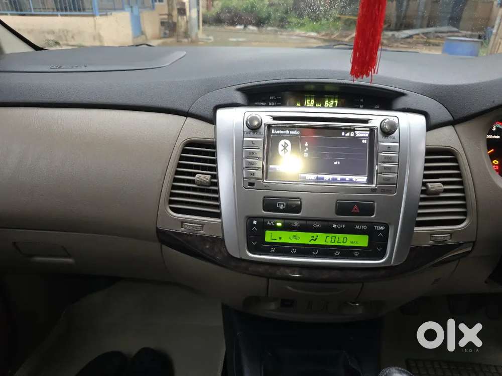 Toyota Innova 2016 Diesel Well Maintained