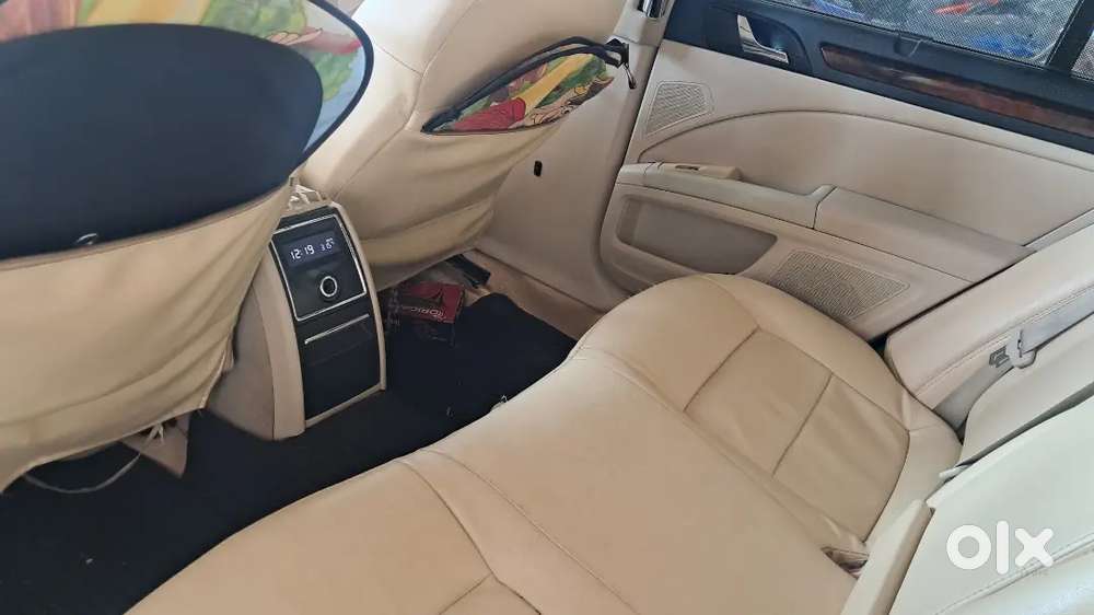 Skoda Superb High End Automatic & Sunroof In Excellent Condition