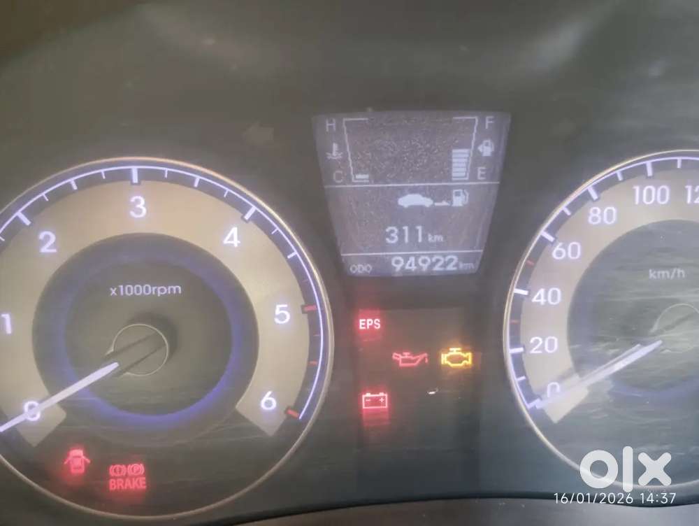Hyundai Verna 1.6 Crdi 2012 Model