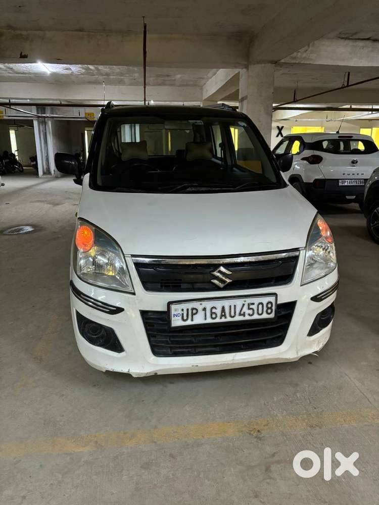 गुड कंडीशन कोई कमी नहीं है अर्जेंट बेचनी है उसे पैसे की जरूरत