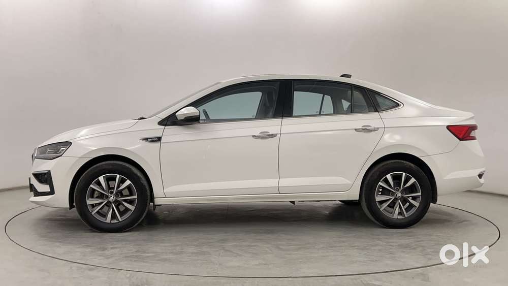 Skoda Slavia Style 1.5l Tsi Dsg, 2022, Petrol