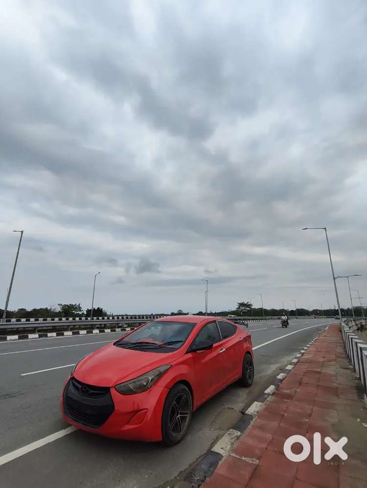 Elantra 2015 Push Button Electronic Seats Diesel 90000 Km Driven
