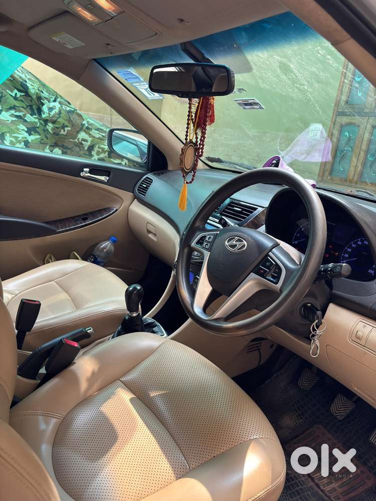 Hyundai Verna 2012 Petrol Manual