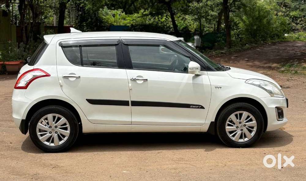 Maruti Suzuki Swift Zxi, 2015, Petrol