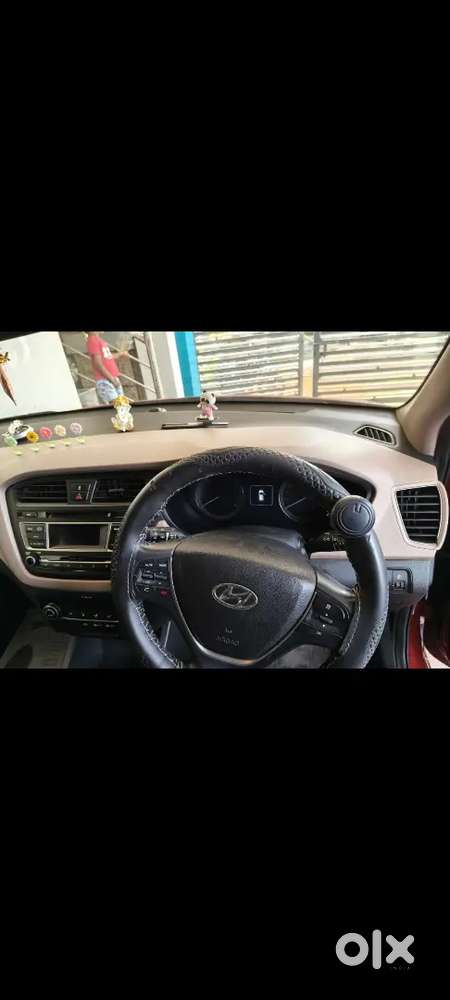 Hyundai Elite I20 2015 Petrol 90000 Km Driven