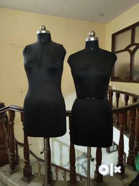 Velvet dressform wooden stand at Rs 5000, ड्रेस फॉर्म in Delhi