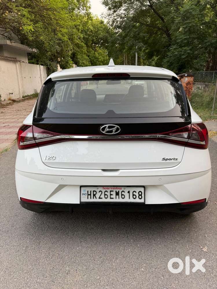 Hyundai I20 Sportz 1.4 At Vtvt, 2021, Petrol