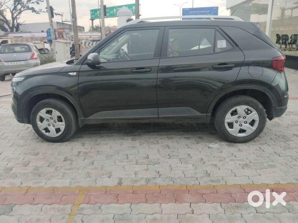 Hyundai Venue S, 2019, Petrol