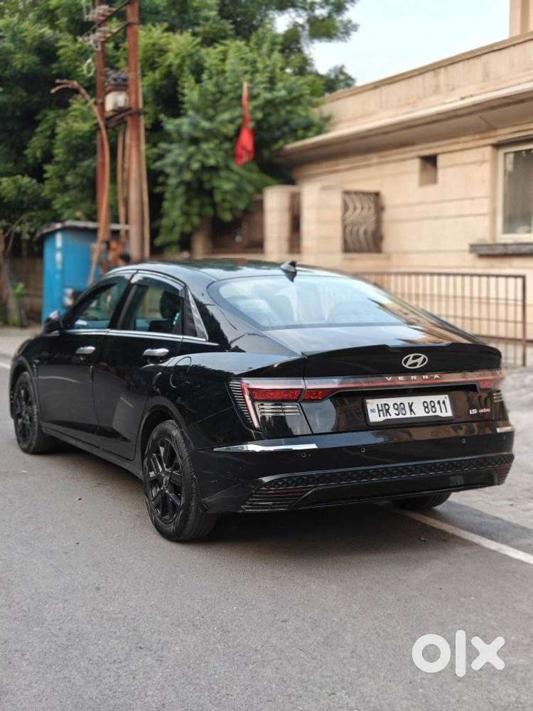 Hyundai Verna Sx (o)1.5 Vtvt [2023 - 2026], 2023, Petrol