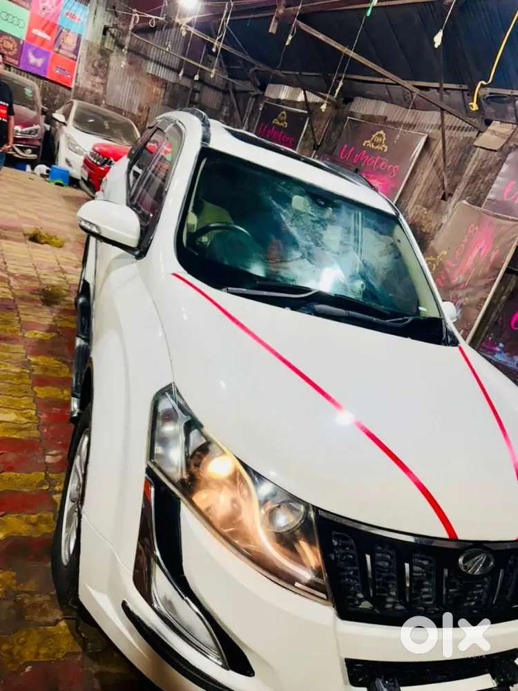 Mahindra Xuv500 2016 Diesel 70000 Km Driven