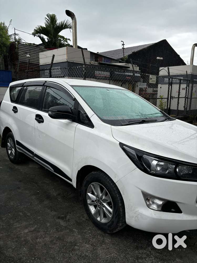 Toyota Innova Crysta 2.4 G Mt 8s, 2017, Diesel