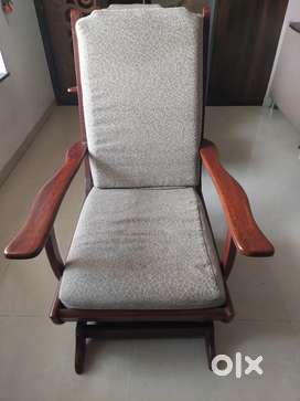 Aaram Chair Buy Sell Used Furniture in Maharashtra OLX