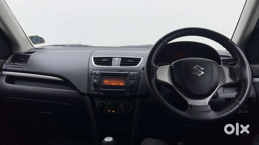 Maruti Suzuki Swift Vvt Vxi, 2015, Petrol