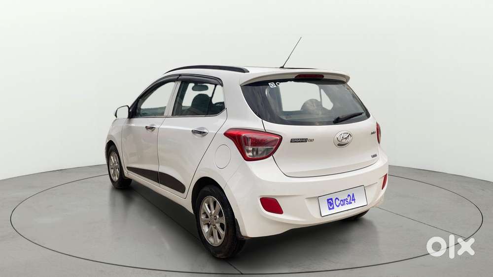 Hyundai Grand I10 Asta 1.2 Kappa Vtvt (o), 2016, Cng & Hybrids
