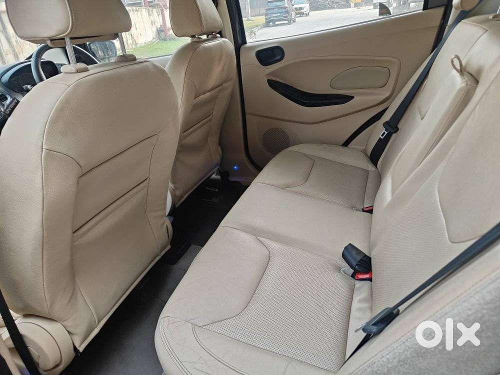 Ford Aspire Titatinium Blu Ti-vct, 2015, Petrol