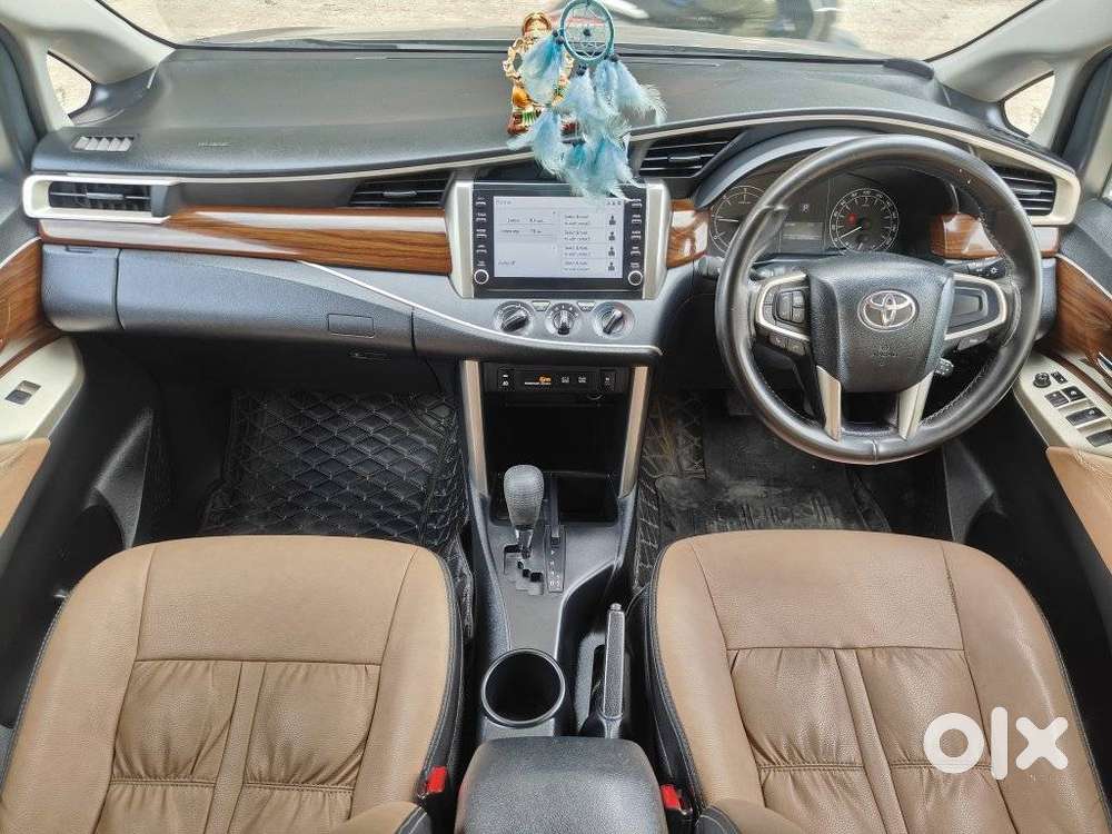 Toyota Innova Crysta [2020-ongoing] 2.4 Gx 8 Str, 2022, Diesel