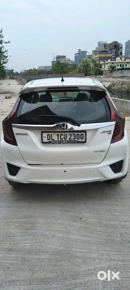 Honda Jazz 2015 Petrol Well Maintained