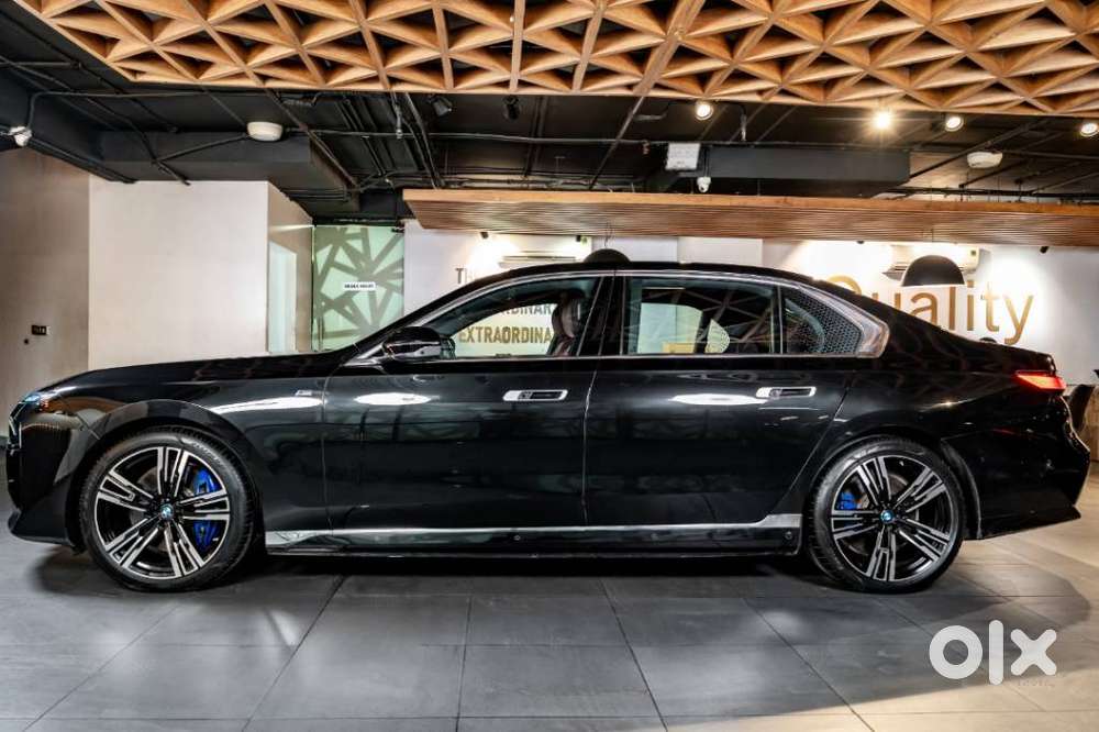 Bmw I7 Xdrive60, 2024, Electric