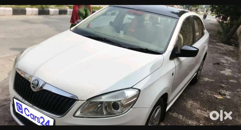 Skoda Rapid Elegance 2015 Diesel Automatic