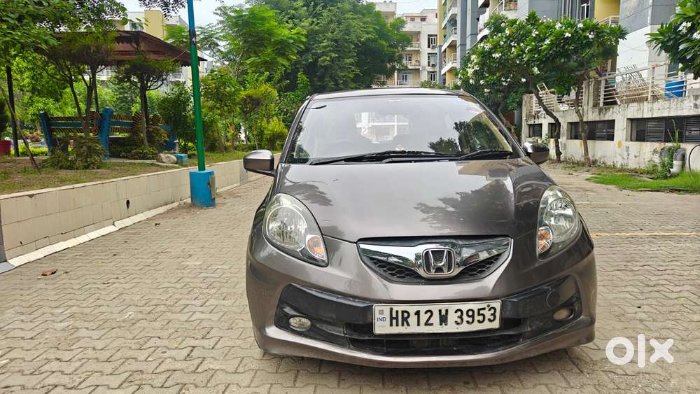 Honda Brio S At, 2013, Petrol
