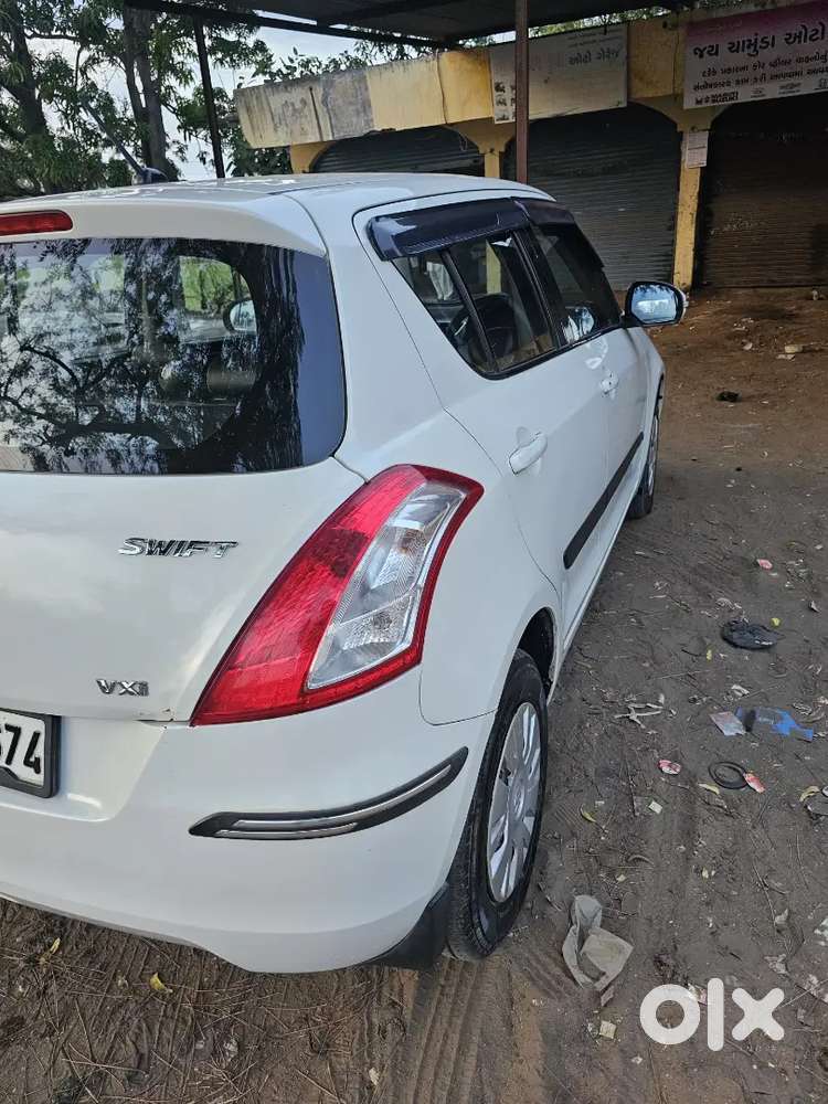 Maruti Suzuki Swift 2013 Petrol 86750 Km Driven