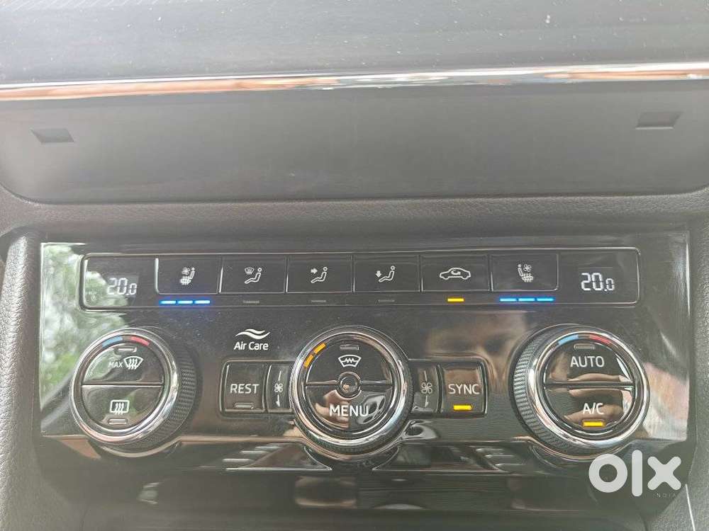 Skoda Superb 2.0 L&k Tsi At, 2024, Petrol