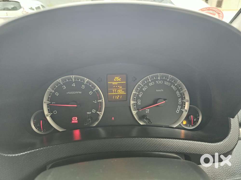 Maruti Suzuki Swift Vvt Zxi, 2017, Petrol