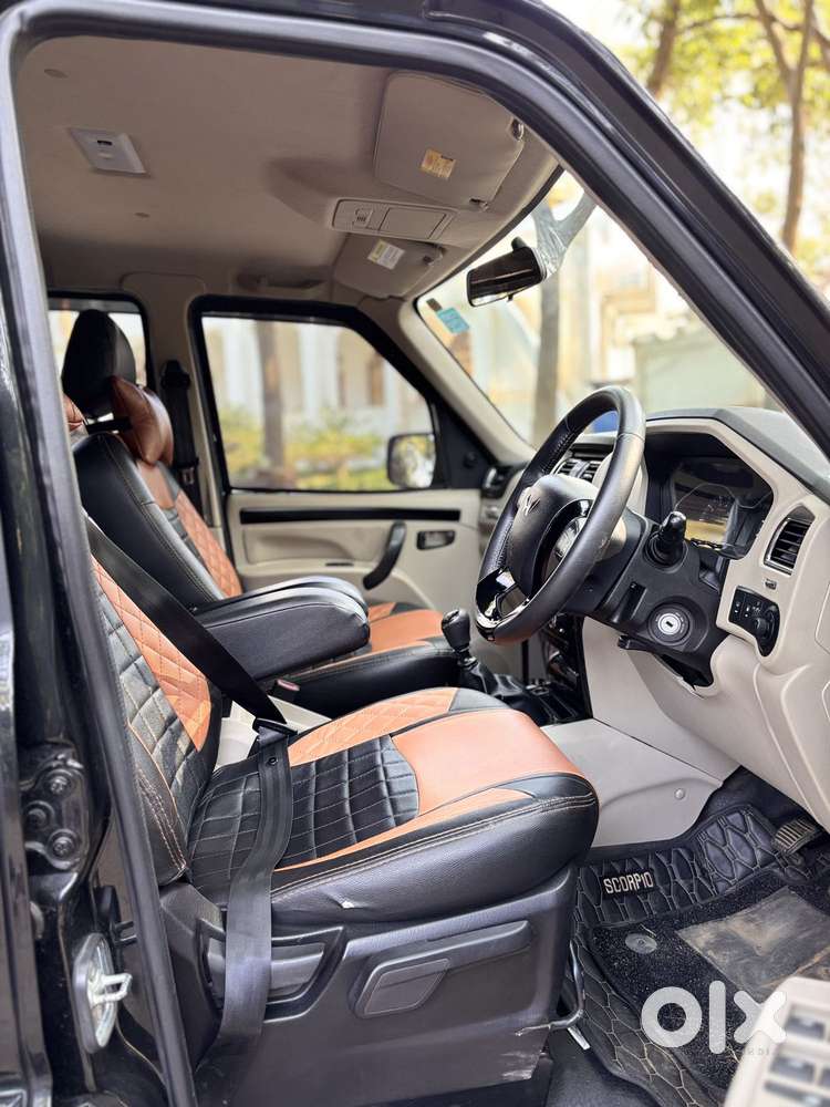 Mahindra Scorpio Classic 2.2 S 11 Mt 7 Str, 2023, Diesel