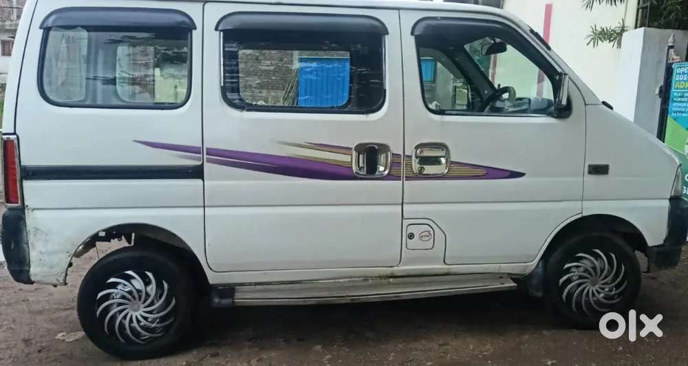 Maruti Eeco 2013 Year