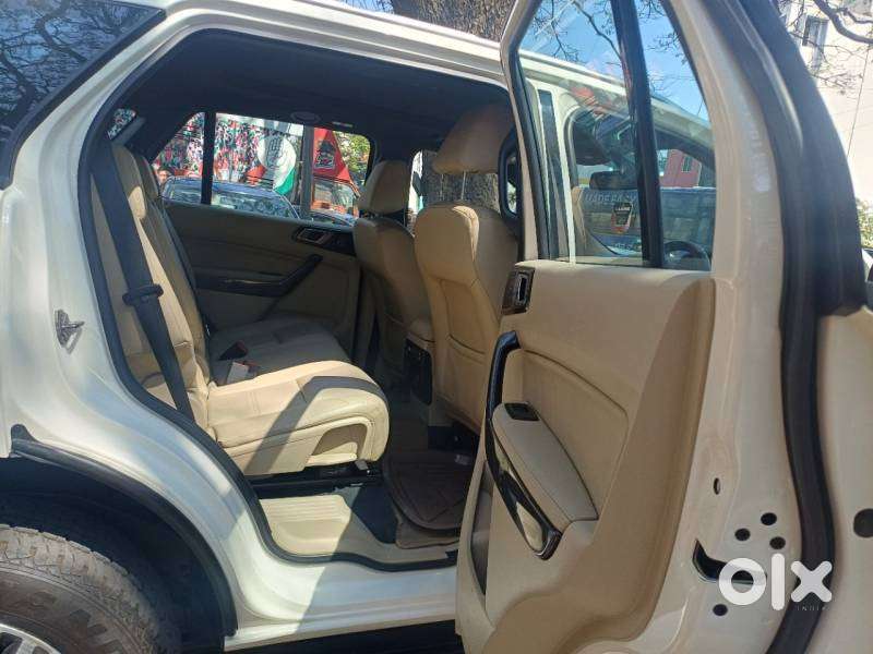 Ford Endeavour 3.2 Titanium At 4x4, 2017, Diesel