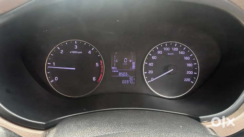 Hyundai I20 2014 Diesel Well Maintained 67000 Km Driven