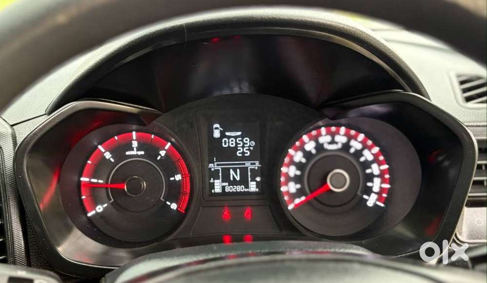 Mahindra Xuv300 W6 Diesel, 2022, Diesel