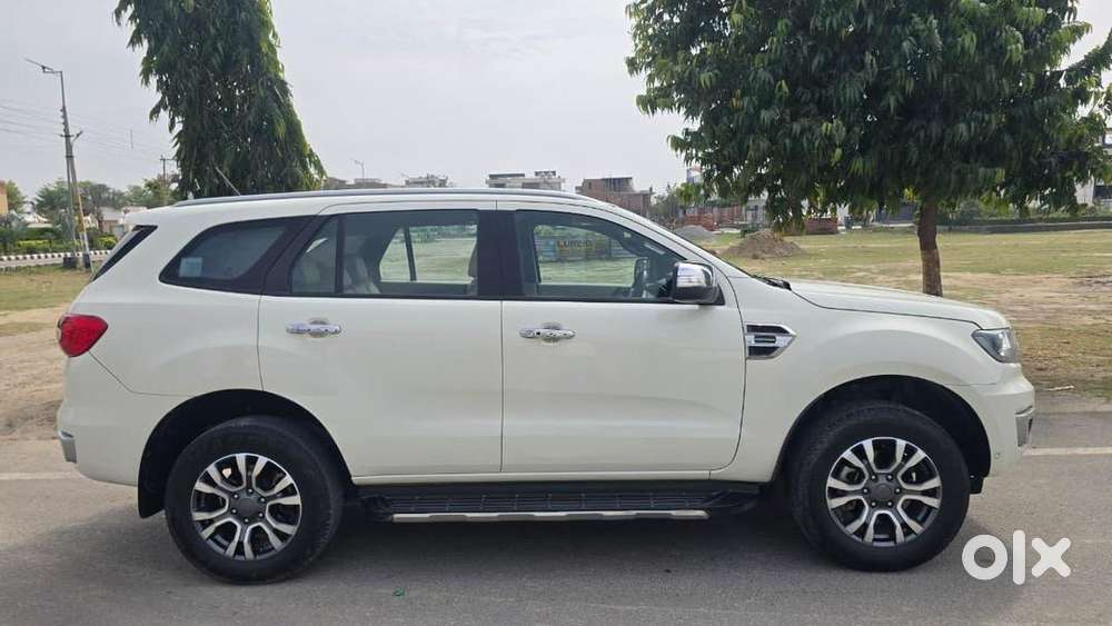 Ford Endeavour 2021 Diesel Well Maintained