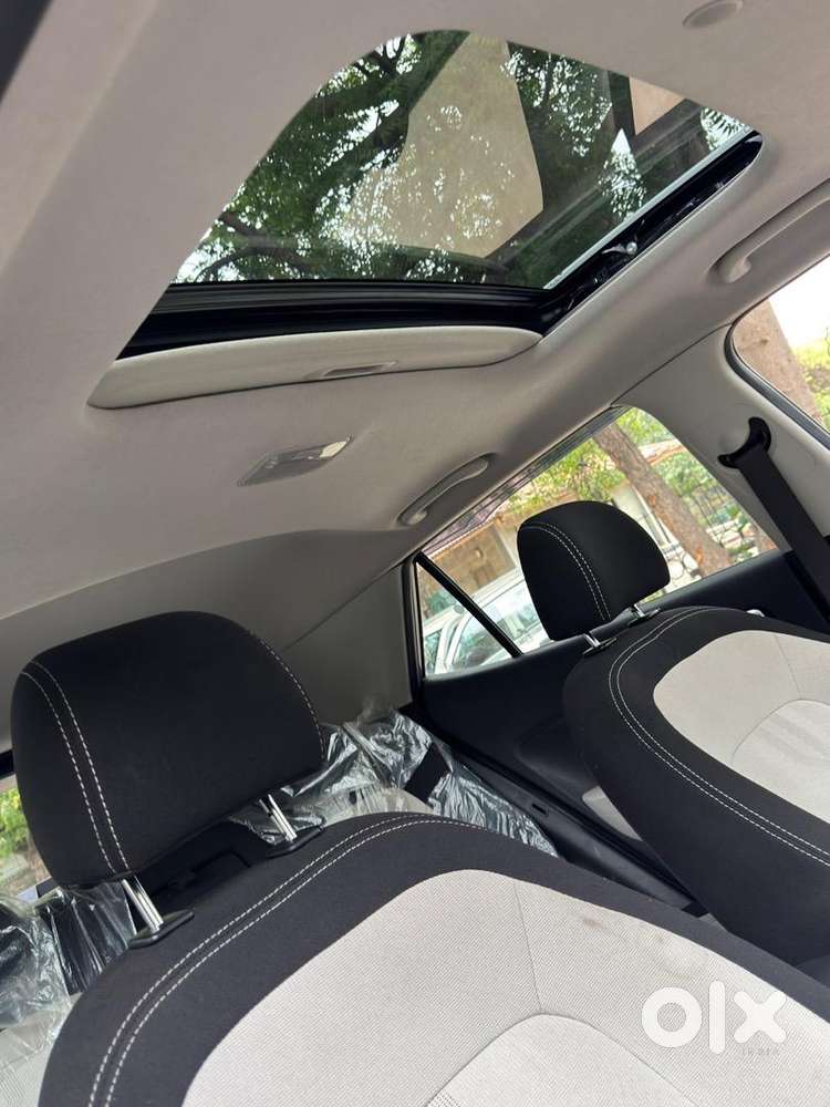 Hyundai Car Petrol 2023 Well Maintained