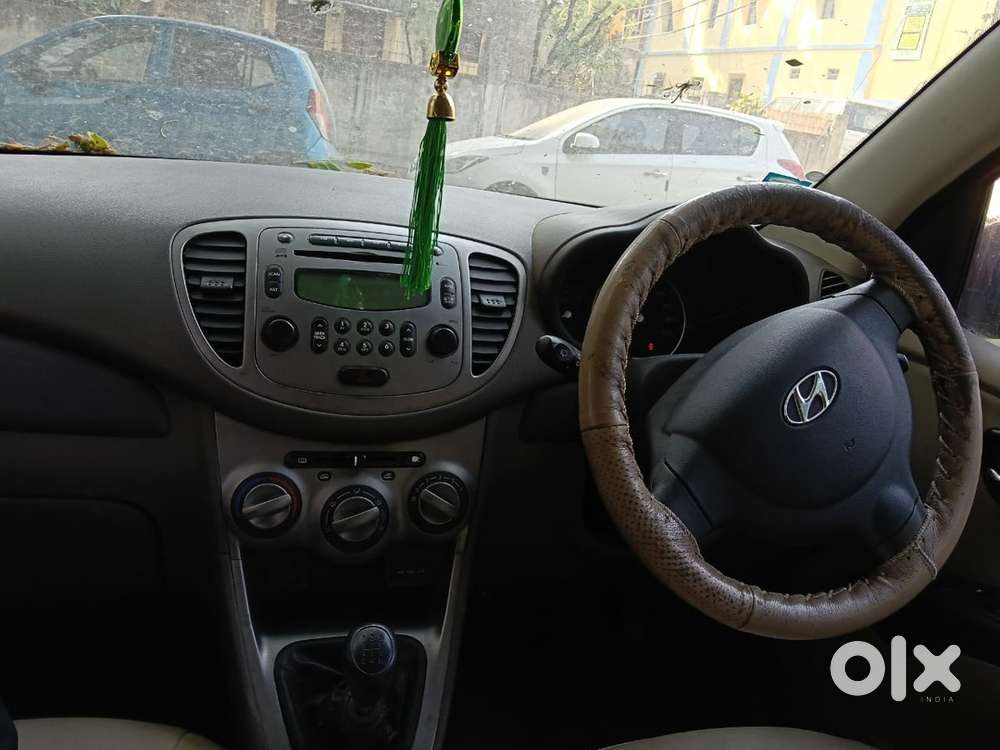 Hyundai I10 Sportz 2013 Model