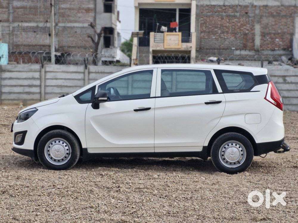 Mahindra Marazzo M2 8str, 2022, Diesel